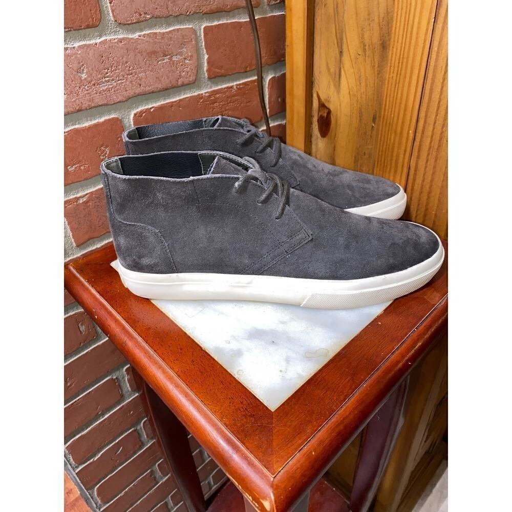 Vince Abe Sport Grey Charcoal Suede Chukka Lace Up Ankle Shoes/Boots Men…‎